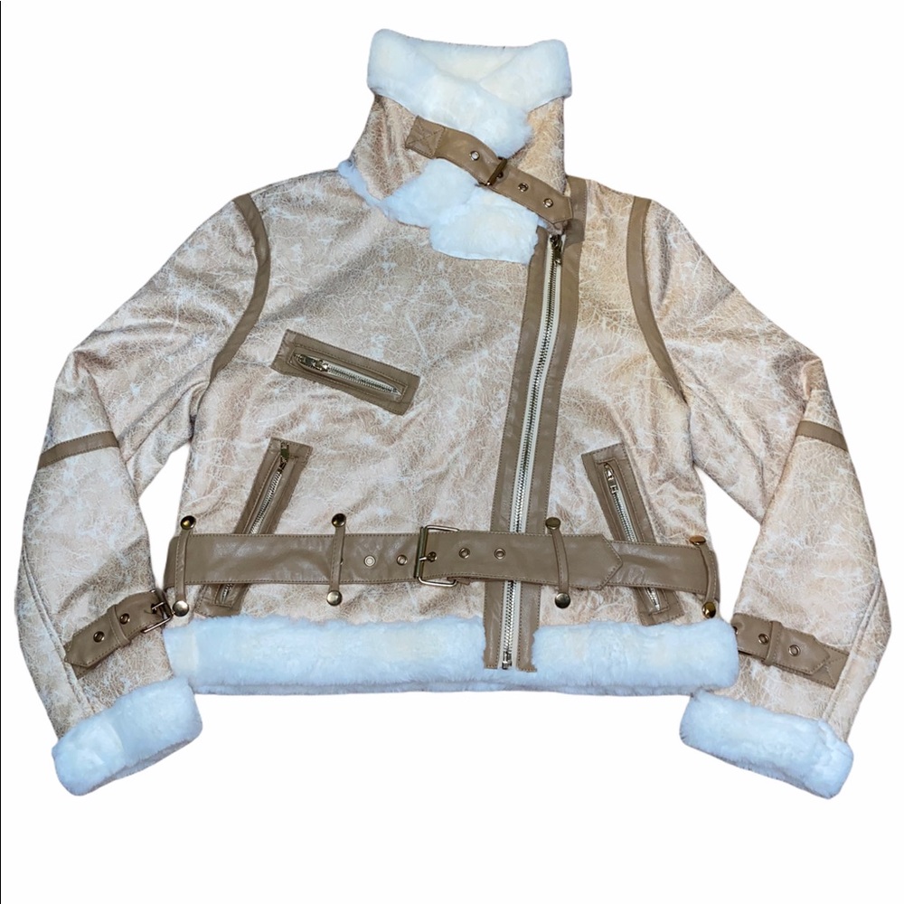 Brand new faux fur coat perfect for winter